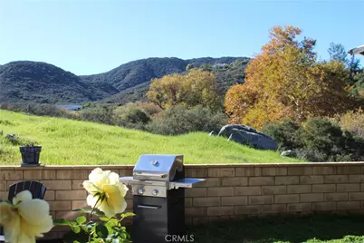 37865 Bear View Circle, Murrieta, CA 92562 - Photo 2