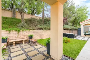 37865 Bear View Cir, Murrieta, CA 92562 - Photo 8