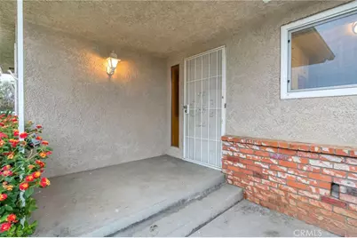 3072 W Indianapolis, Fresno, CA 93722 - Photo 2