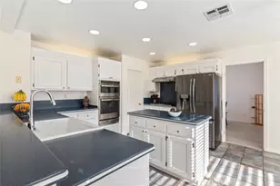 22997 Sweetbay, Wildomar, CA 92595 - Photo 10