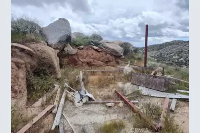 2 California, Hemet, CA 92545 - Photo 6