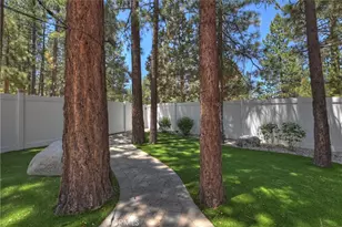 457 Woodside, Big Bear City, CA 92314 - Photo 18
