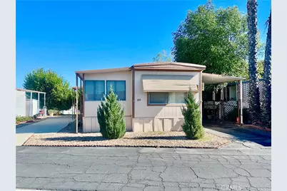 332 N Lyon #105, Hemet, CA 92543 - Photo 2