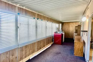 332 N Lyon, Hemet, CA 92543 - Photo 10