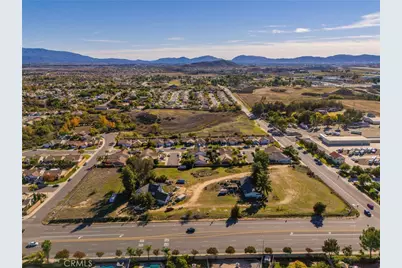 36562 Van Gaale, Winchester, CA 92596 - Photo 8