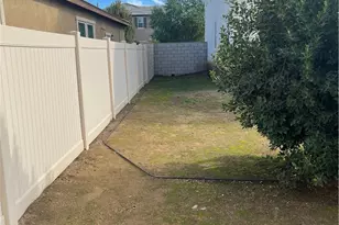 31621 Greenwich Ct, Menifee, CA 92584 - Photo 2