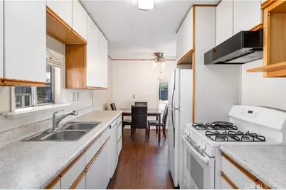 873 San Ignacio, Hemet, CA 92543 - Photo 16