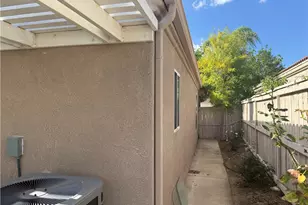 40600 Corte Albara, Murrieta, CA 92562 - Photo 4