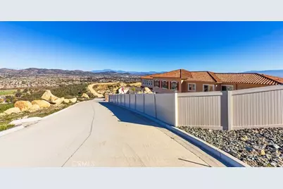 38000 Via Vista Grande, Murrieta, CA 92562 - Photo 60