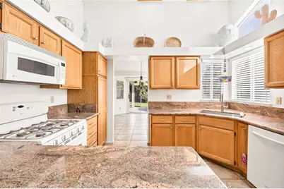 2357 Calona, San Jacinto, CA 92583 - Photo 16