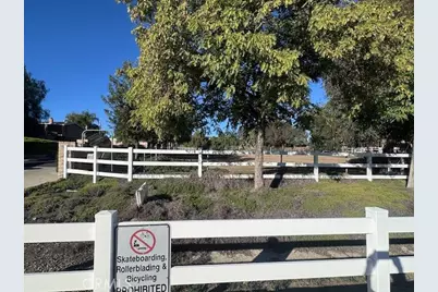 32830 Shrimp, Winchester, CA 92596 - Photo 20