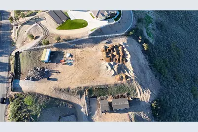 37553 Via Vista Grande, Murrieta, CA 92562 - Photo 8