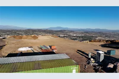 37553 Via Vista Grande, Murrieta, CA 92562 - Photo 8