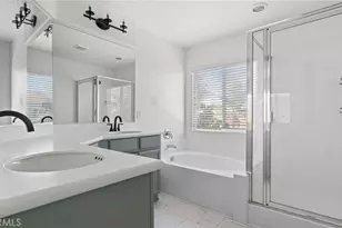 29360 Coral Island Ct, Menifee, CA 92585 - Photo 14