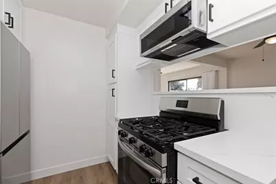 4807 Jackson #D, Riverside, CA 92503 - Photo 8