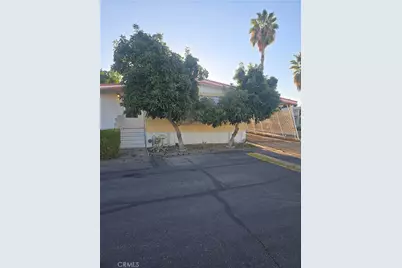 42751 Florida #126, Hemet, CA 92544 - Photo 2