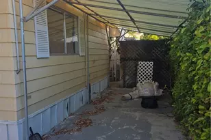 42751 Florida, Hemet, CA 92544 - Photo 18