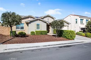 30616 Aspen Glen, Murrieta, CA 92563 - Photo 2