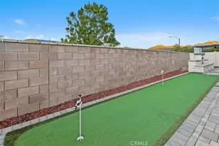 29120 Tanoak, Lake Elsinore, CA 92530 - Photo 18