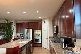 34271 San Simeon St, Temecula, CA 92592 - Photo 6