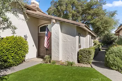 38501 Oaktree Loop, Murrieta, CA 92562 - Photo 32