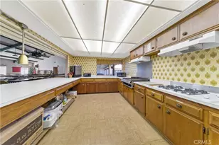 1895 W Devonshire Ave, Hemet, CA 92545 - Photo 38