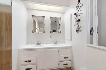 1895 W Devonshire Avenue #101, Hemet, CA 92545 - Photo 14