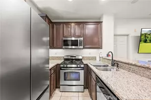 31210 Strawberry Tree Ln, Temecula, CA 92592 - Photo 8