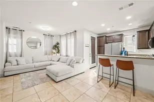 31210 Strawberry Tree Ln, Temecula, CA 92592 - Photo 2