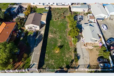 21704 Dracacea Avenue, Moreno Valley, CA 92553 - Photo 2