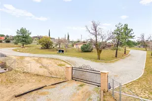 58731 Burnt Valley Rd, Anza, CA 92539 - Photo 2