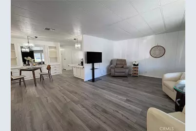 1895 W Devonshire Avenue #27, Hemet, CA 92545 - Photo 2