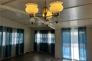 914 W Johnston, Hemet, CA 92543 - Photo 2