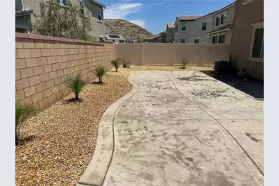 24438 Parker, Lake Elsinore, CA 92532 - Photo 20