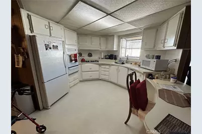 30697 Butia Palm, Homeland, CA 92548 - Photo 12