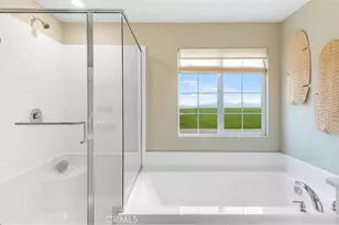 1678 Phantom Ln, Rialto, CA 92376 - Photo 12