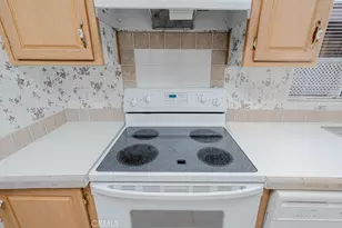 1718 Burr Oak Way, Hemet, CA 92545 - Photo 10