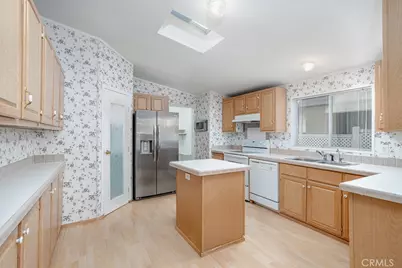 1718 Burr Oak Way, Hemet, CA 92545 - Photo 8