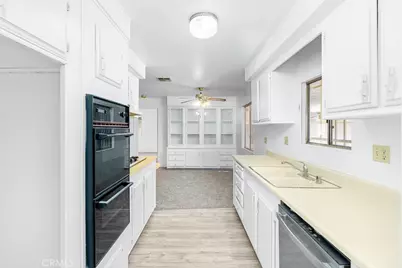 793 W Johnston, Hemet, CA 92543 - Photo 14