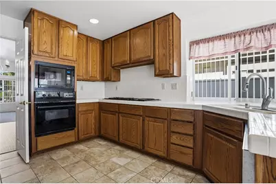 31007 Shaba Circle, Temecula, CA 92592 - Photo 16