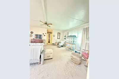 332 N Lyon, Hemet, CA 92543 - Photo 28