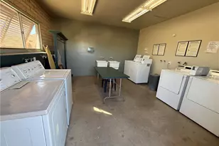 332 N Lyon, Hemet, CA 92543 - Photo 18