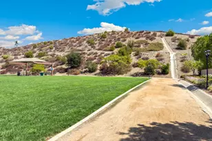 23429 Cheyenne Canyon Dr, Menifee, CA 92587 - Photo 28