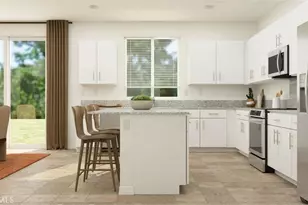 14192 Rollins St, Hesperia, CA 92345 - Photo 2