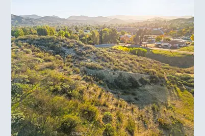 23930 Beverly, Menifee, CA 92587 - Photo 12