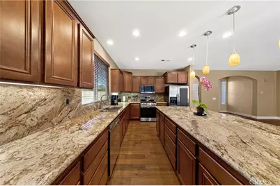 29351 Castaway Court, Menifee, CA 92585 - Photo 10