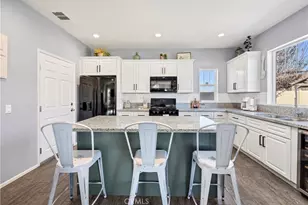 1665 Vibrant Glen, San Jacinto, CA 92582 - Photo 8