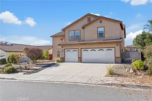 28536 Mission Dr, Menifee, CA 92584 - Photo 2