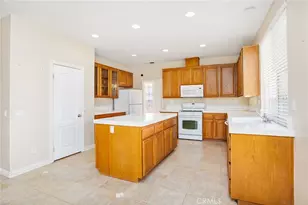 28536 Mission Dr, Menifee, CA 92584 - Photo 16