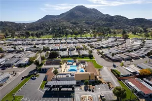 30810 Paradise Palm Ave, Homeland, CA 92548 - Photo 40